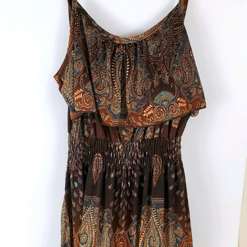 Cute brown dress